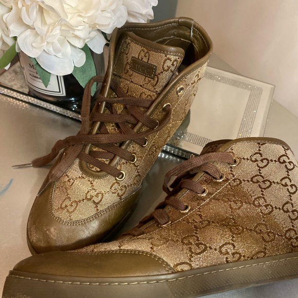 GUCCI Monogram Lauren High Top Sneakers - Picture 4 of 5